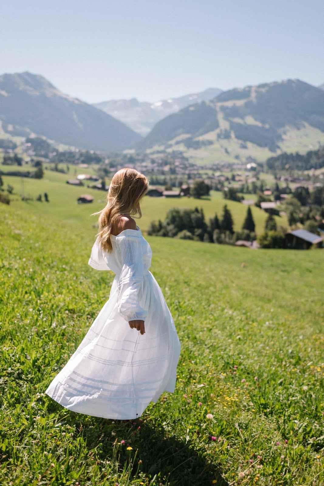 16 Cotton Dresses That Carry Themselves - Julia Berolzheimer