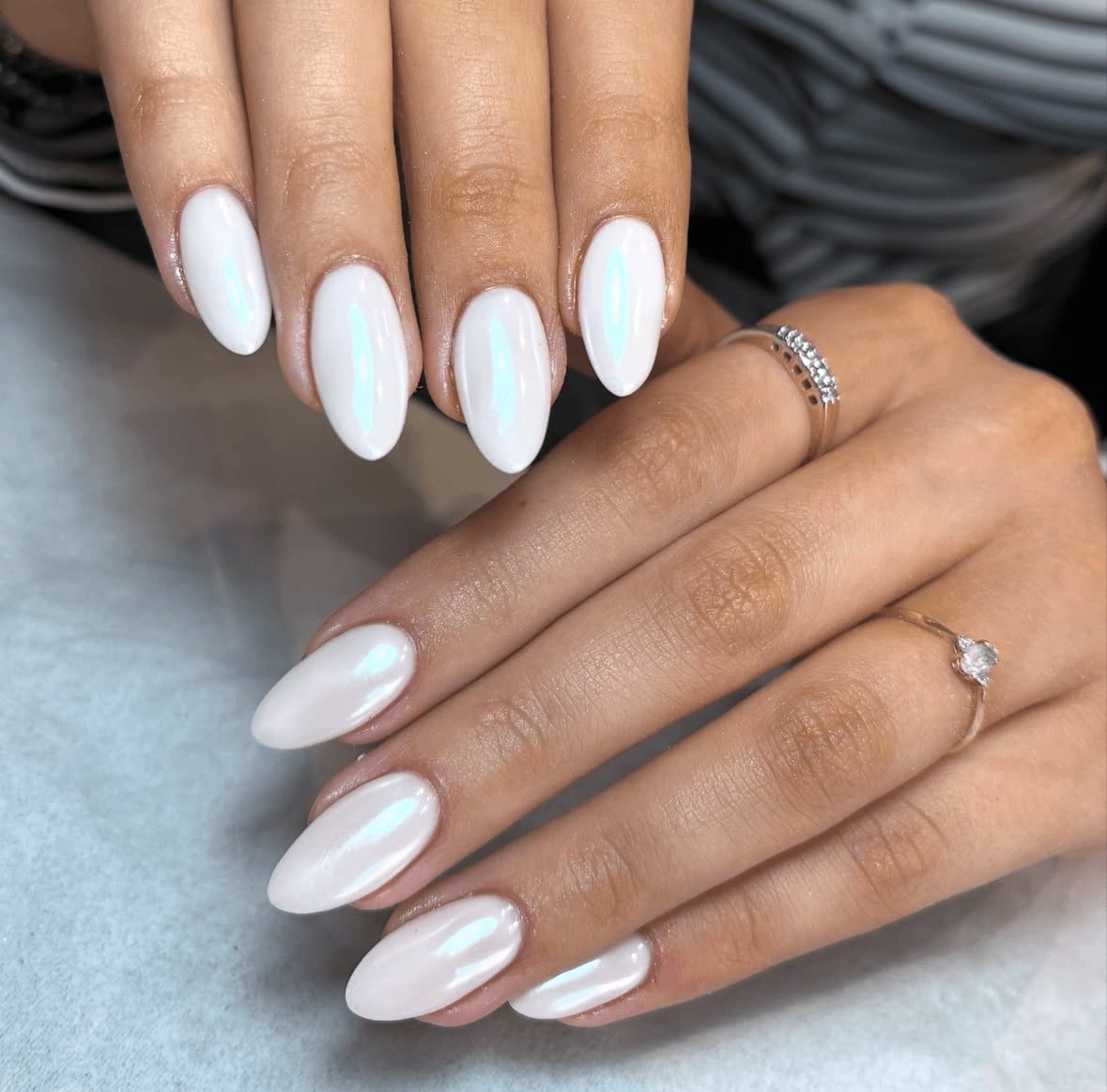 Vanilla Chrome Nails Are the Sweetest Way to Wear a White Manicure | Allure