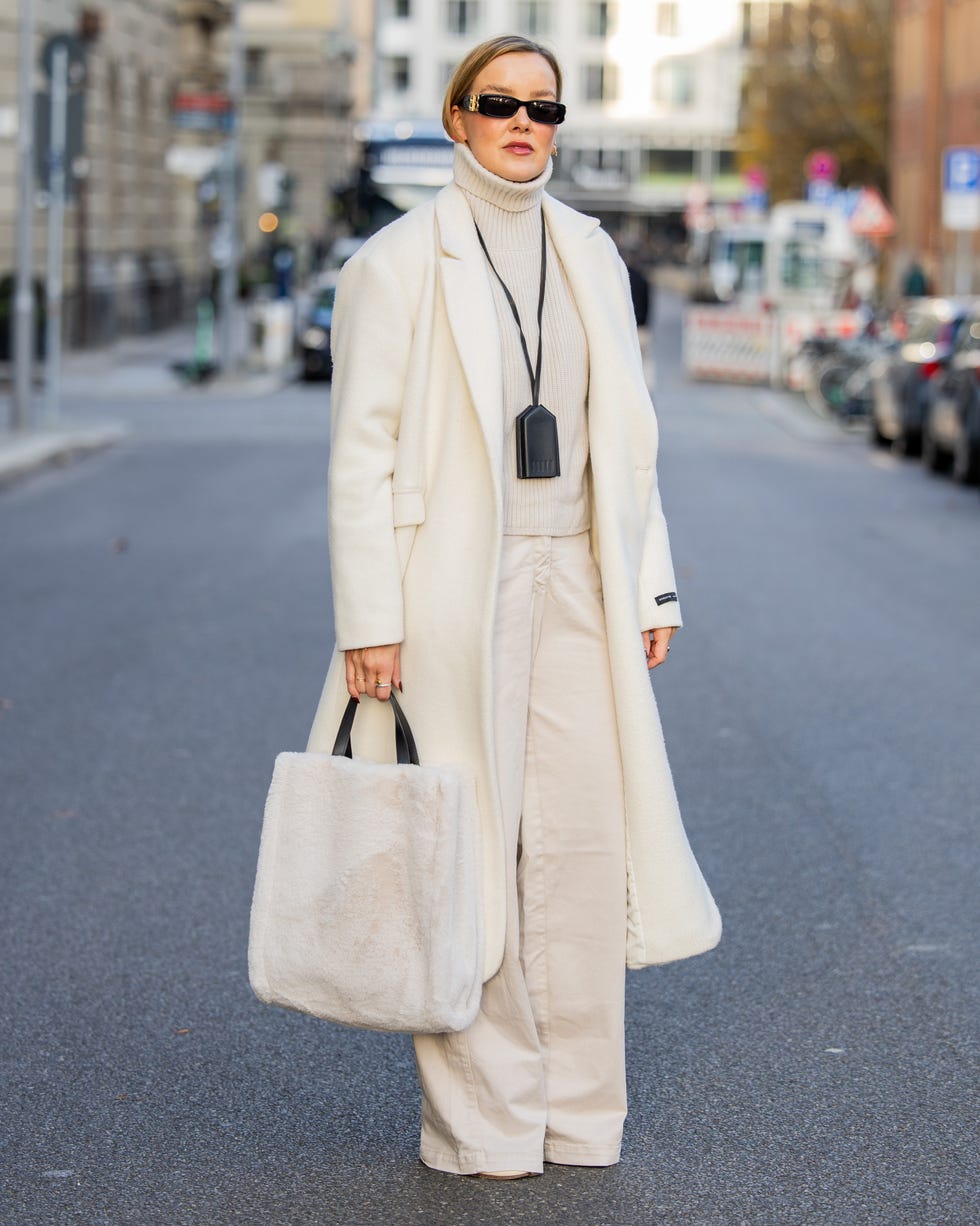 Winter White Layers for a Chic Day Out Winter White Layers for a Chic Day Out — White Outfits