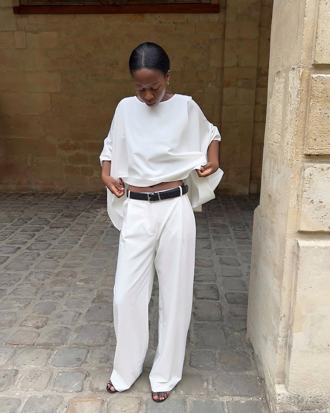Wide-Leg Trousers With an Oversized Draped Top Wide-Leg Trousers With an Oversized Draped Top — White Pants Outfits