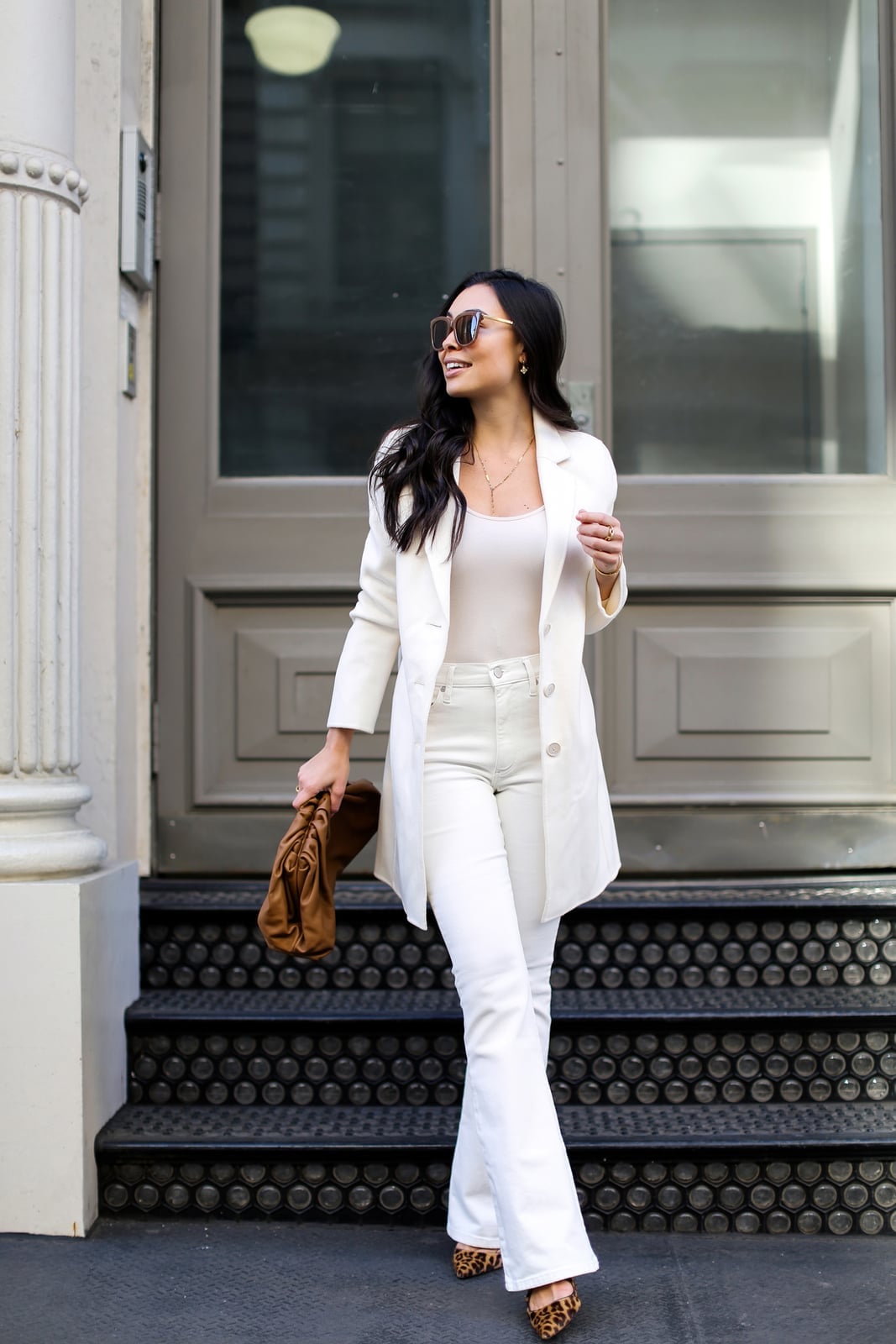 White Flare Pants With Leopard Print Heels White Flare Pants With Leopard Print Heels — White Pants Outfits