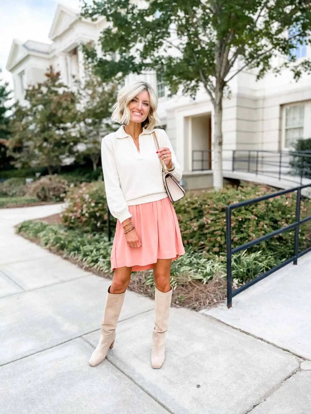 White Collared Sweater With Pink Mini Skirt White Collared Sweater With Pink Mini Skirt — White Sweater Outfit