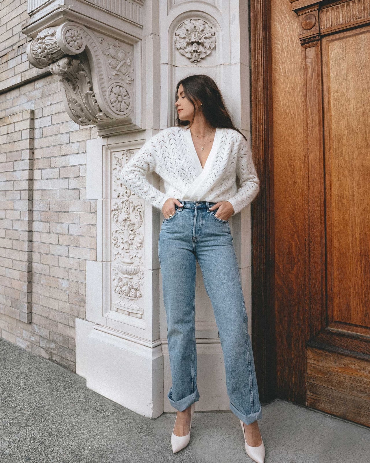 Casual White V-Neck Sweater With Light Wash Jeans Casual White V-Neck Sweater With Light Wash Jeans — White Sweater Outfit