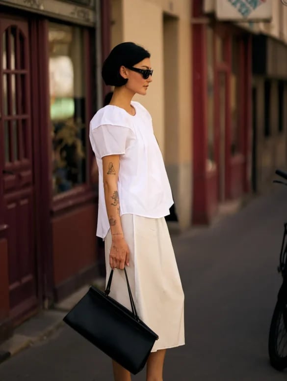 Oversized White Top With Beige Midi Skirt Oversized White Top With Beige Midi Skirt — White Top Outfits