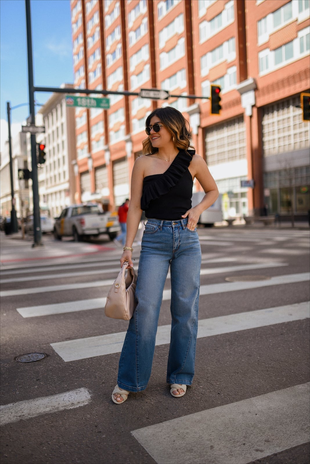 Blue Wide Leg Jeans With Black One-Shoulder Top Blue Wide Leg Jeans With Black One-Shoulder Top — Wide Leg Jeans Outfits