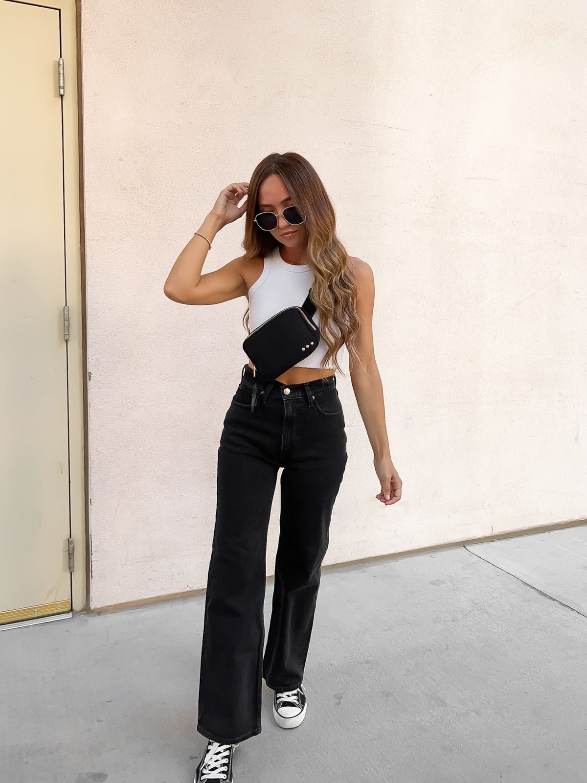 Black Wide Leg Jeans With White Crop Top Black Wide Leg Jeans With White Crop Top — Wide Leg Jeans Outfits