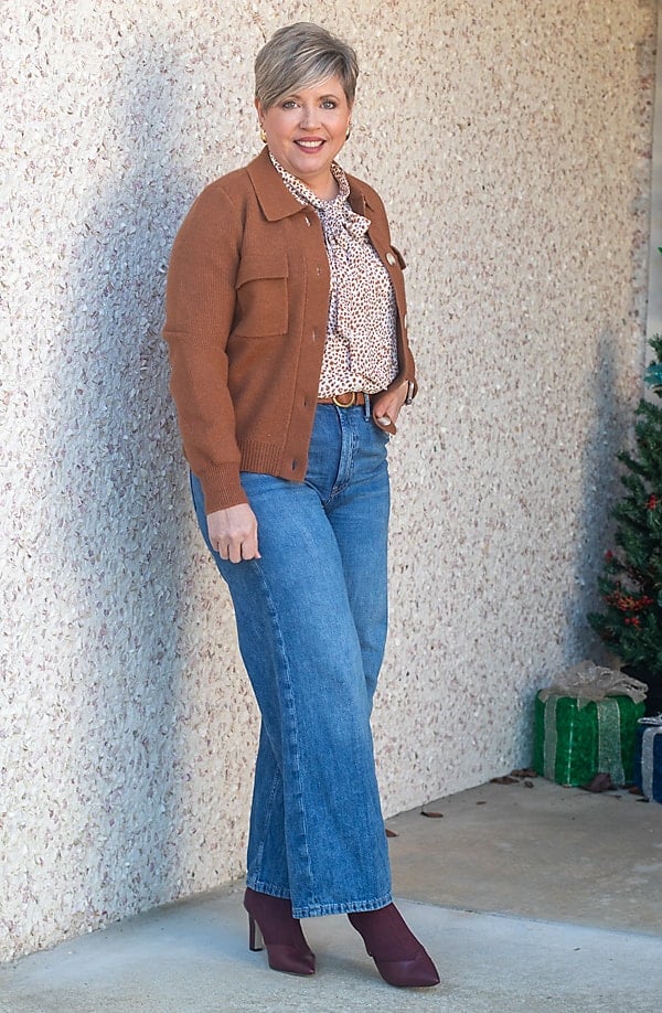 Wide Leg Jeans With Brown Cardigan And Pussy-Bow Blouse Wide Leg Jeans With Brown Cardigan And Pussy-Bow Blouse — Wide Leg Jeans Outfits