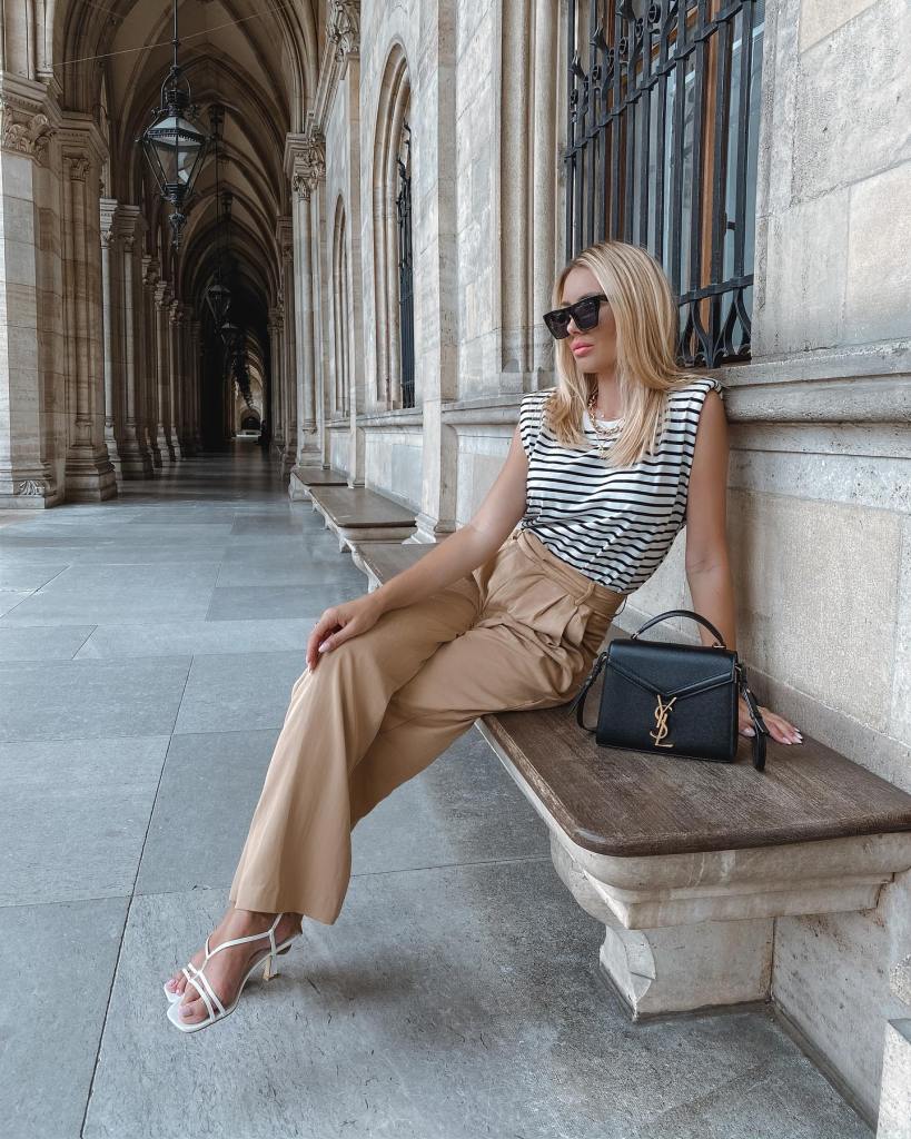High Waisted Beige Wide Leg Trousers With Striped Top High Waisted Beige Wide Leg Trousers With Striped Top — Wide Leg Pants Outfits