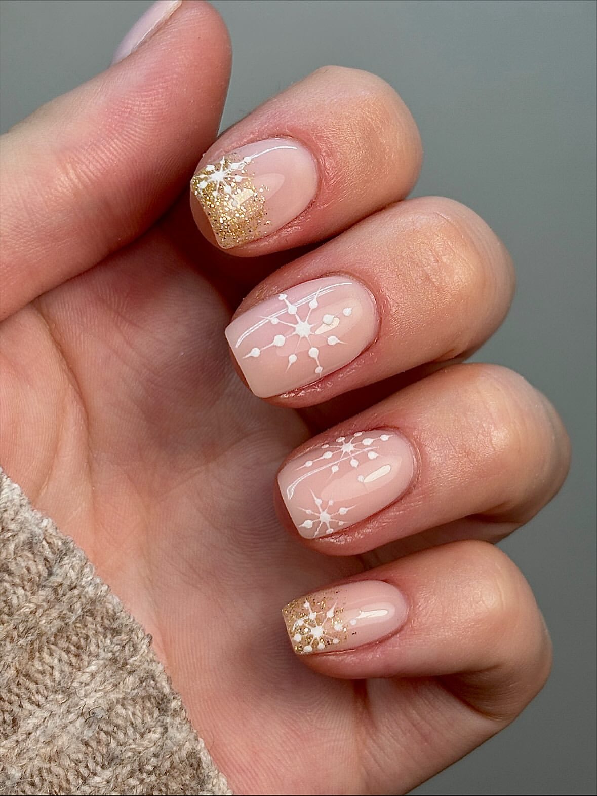 Winter Snowflake Gold Glitter French Tips