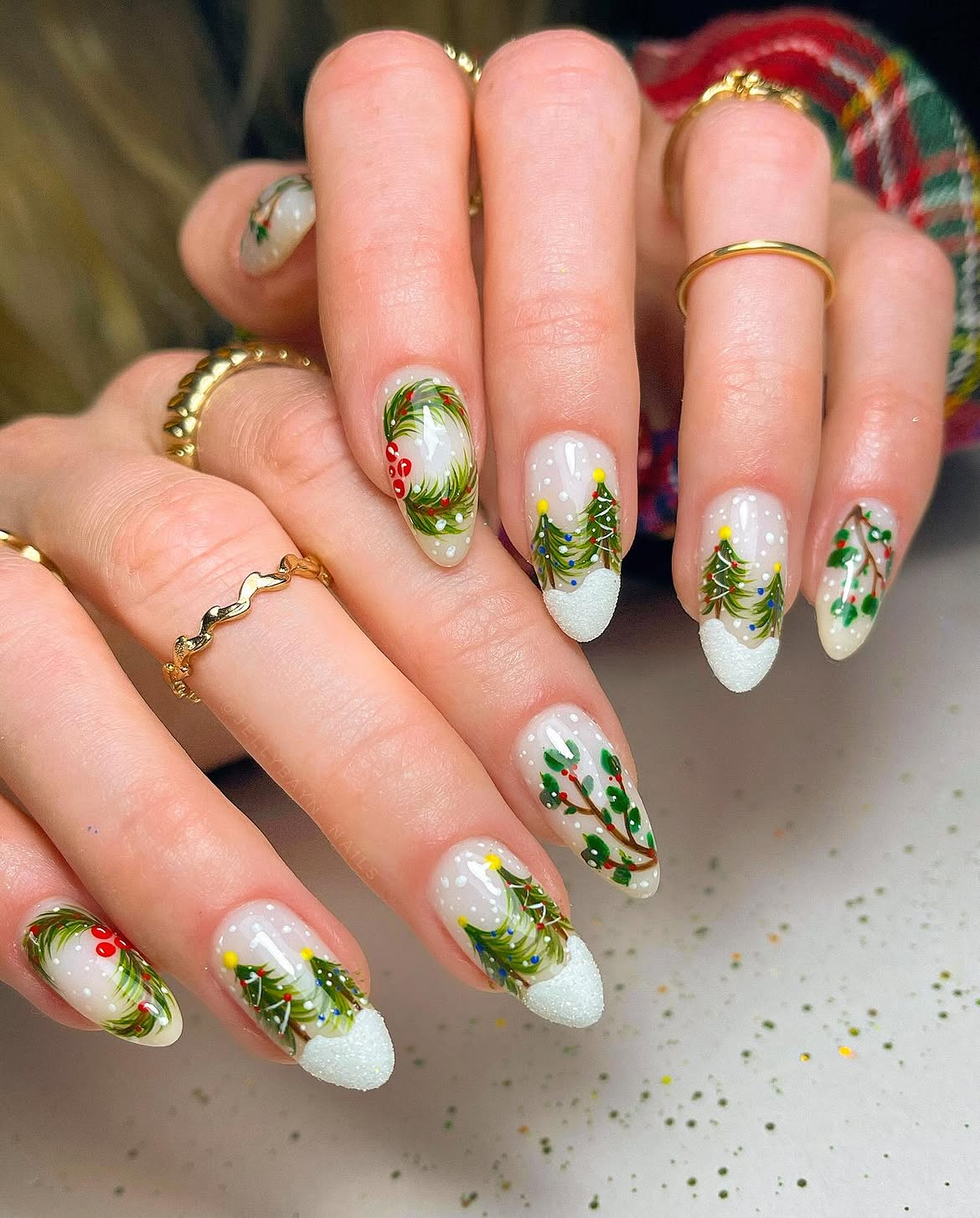 Winter Wonderland Christmas Tree Nail Art