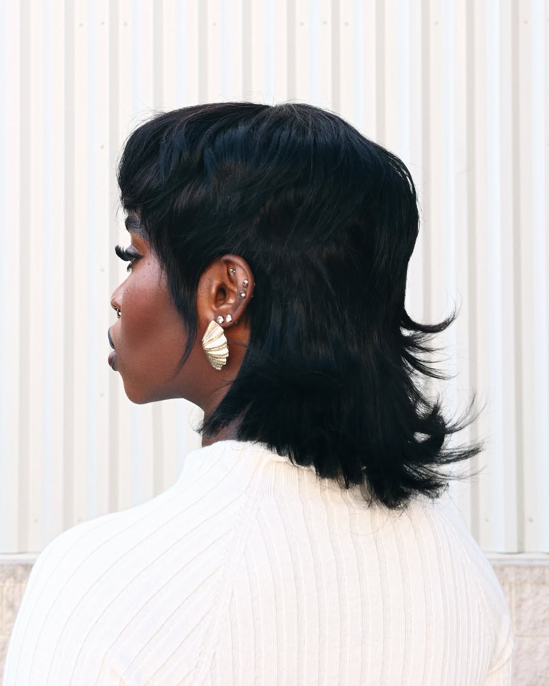 Dark Brown Collarbone Wolf Cut With Wispy Bangs Dark Brown Collarbone Wolf Cut With Wispy Bangs