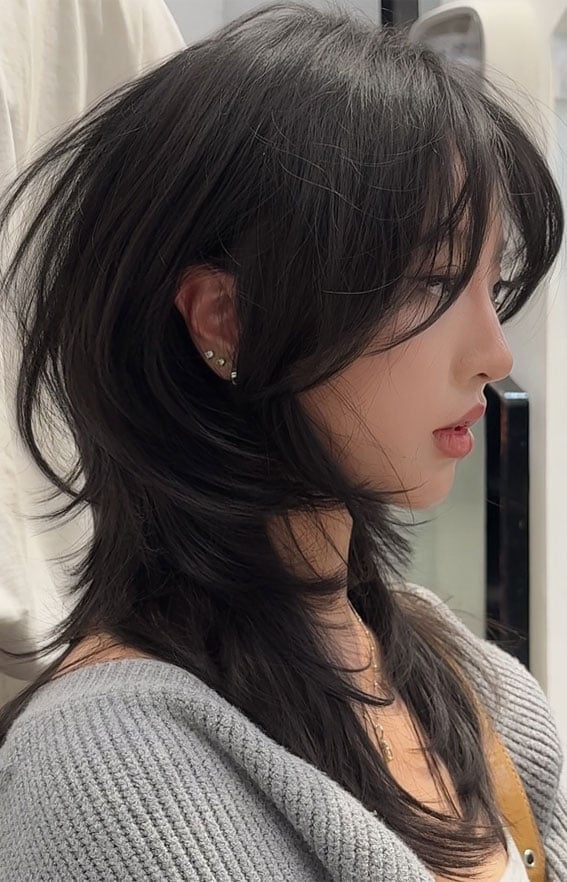 Black Wavy Shoulder Length Shag Wolf Cut Black Wavy Shoulder Length Shag Wolf Cut