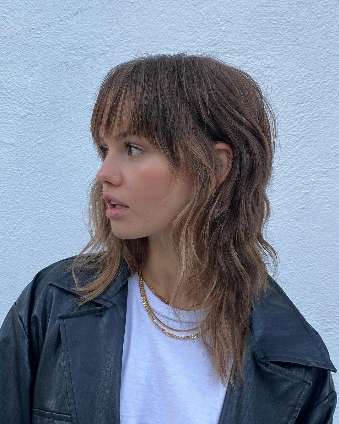 Brown With Blonde Highlights Wolf Cut Brown With Blonde Highlights Wolf Cut — Wolf Cut Hair