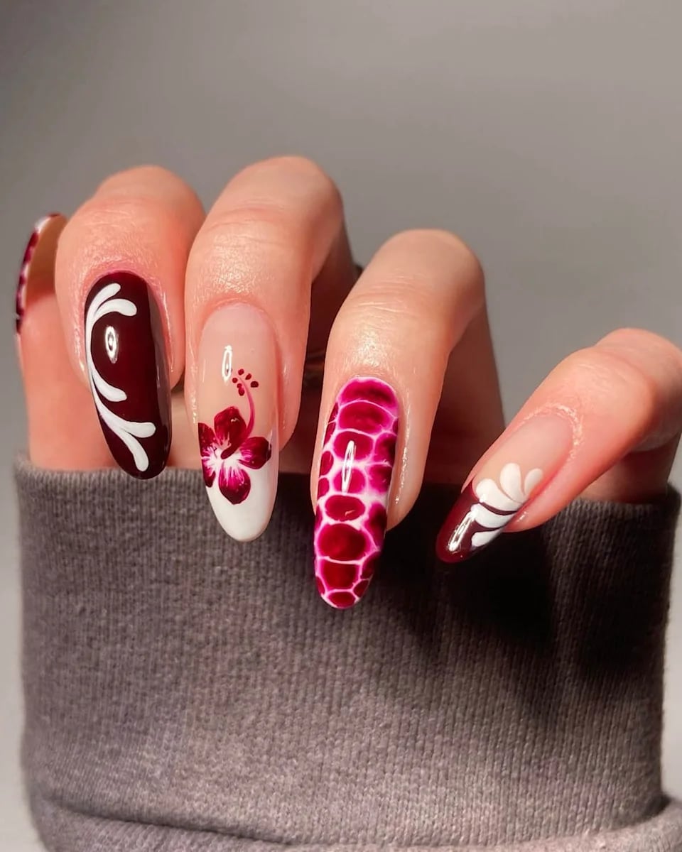 Oval Snake Print French Tip Nails Oval Snake Print French Tip Nails — Y2K Nails
