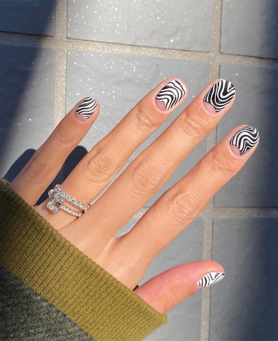 Long Coffin Zebra and Stripe Nails Long Coffin Zebra and Stripe Nails — Zebra Nails