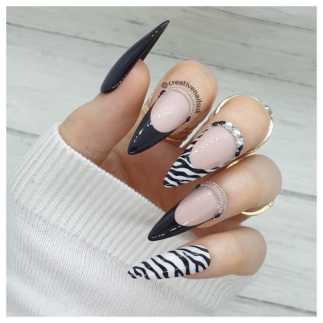 Long Stiletto Zebra French Tip Nails with Rhinestones Long Stiletto Zebra French Tip Nails with Rhinestones — Zebra Nails