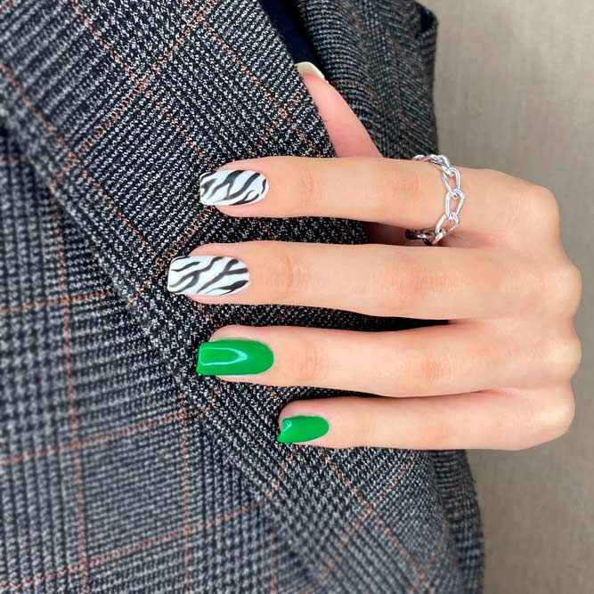 Short Almond Green with Zebra Print Accents Short Almond Green with Zebra Print Accents — Zebra Nails