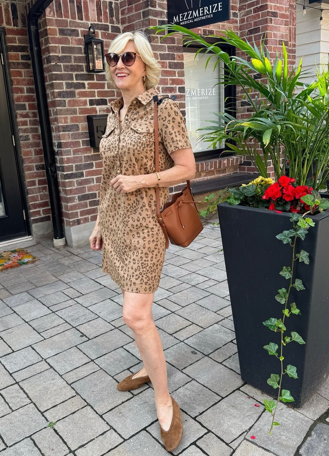 Leopard print shirt dress with pointed flats Leopard print shirt dress with pointed flats — Zoo Outfits